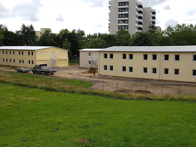 VORÜBERGEHENDE IMMIGRANTE WOHNUNG PROJEKT- HILDEN GEMEINDE